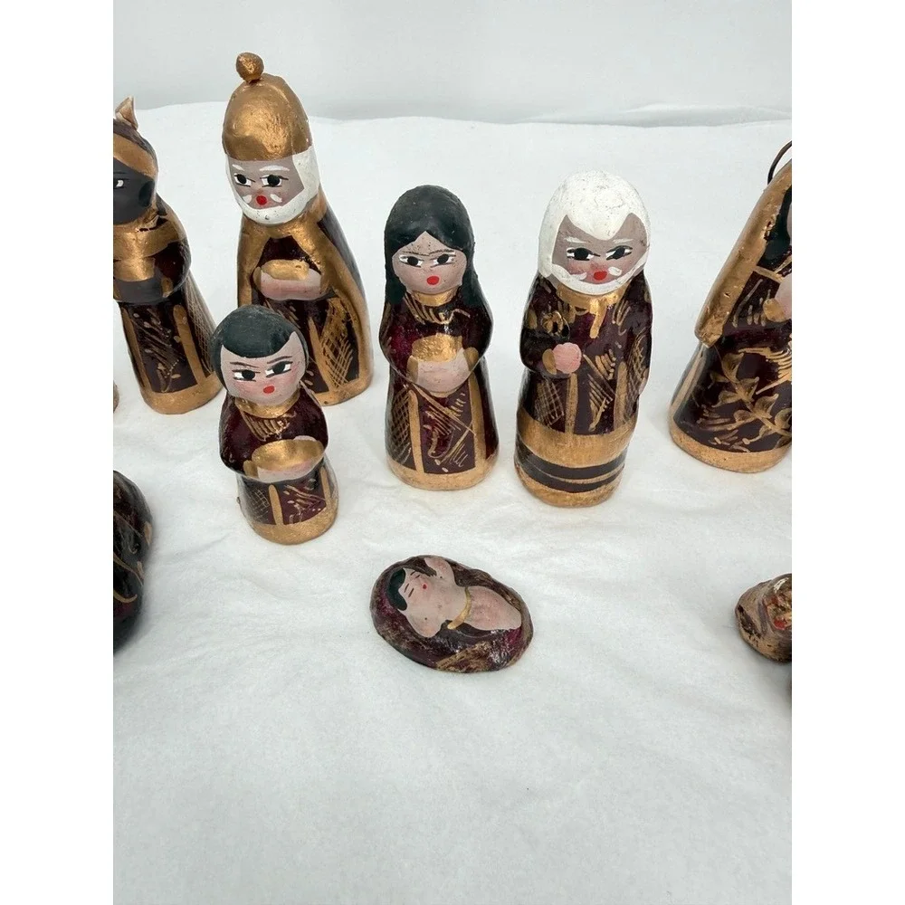 Nativity Scene Set VTG Hand Painted Wood Gold Burgundy Folk Art Tonala 12 Piece